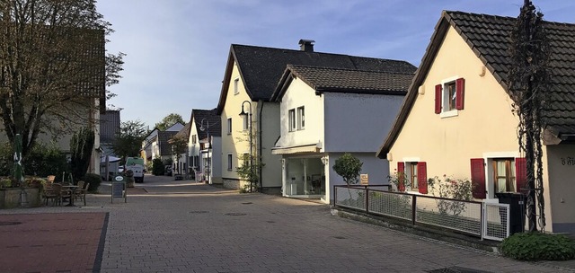 In der Ortsmitte von Bad Bellingen kn...stig ein Wrmenetz realisiert werden.   | Foto: Jutta Schtz