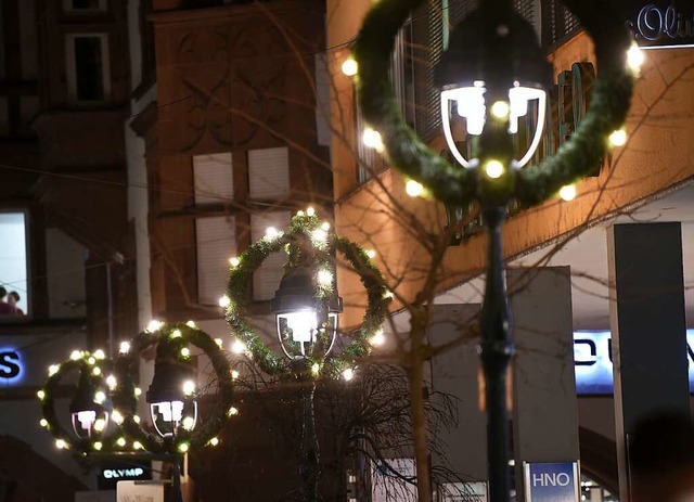 Im vergangenen Jahr war die Freiburger...in der Weihnachtszeit hell erleuchtet.  | Foto: Rita Eggstein