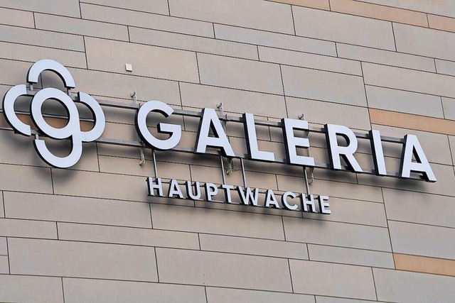 Ein Unternehmen in der Krise: Galeria Karstadt Kaufhof  | Foto: Boris Roessler (dpa)