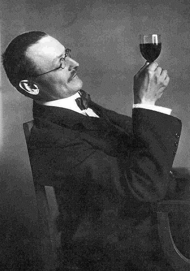 Auch  Hermann Hesse war zur Behandlung...hiater und Philosoph Karl Jaspers ein.  | Foto: Literarisches Museum Badenweiler