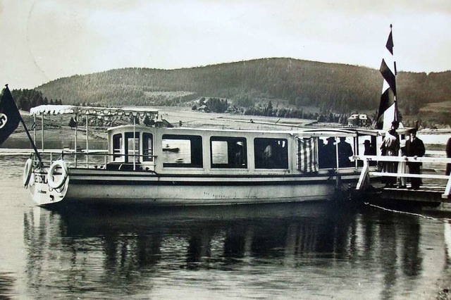 Die MS Deutschland drehte Pfingsten 19...stmals auf dem Schluchsee ihre Runden.  | Foto: Friedbert Zapf