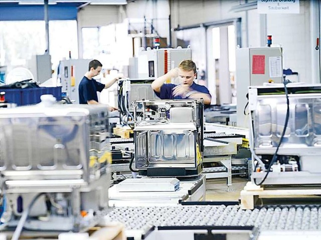 Blick in die Produktion im Werk Ending...essen Kapazitt ausgebaut werden soll.  | Foto: Winterhalter Gastronom GmbH