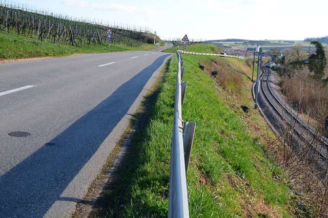 Die L104 wird zwischen Jechtingen (im ...Geh-, Rad- und Wirtschaftsweg ergnzt.  | Foto: Roland Vitt