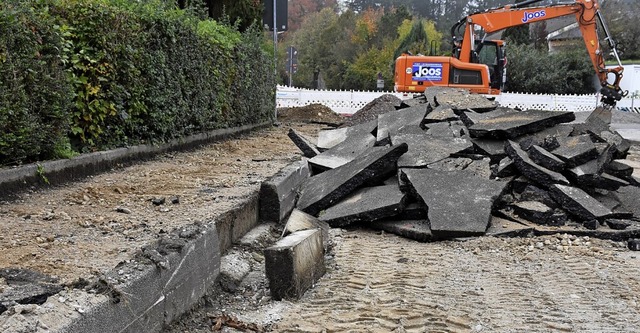 Die Sanierung der Zartenerstrae in St...ege aufwndig erneuert  werden mssen.  | Foto: Thomas Biniossek