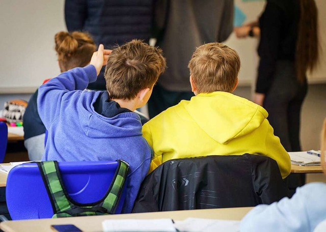 Vor allem geht es ums Deutschlernen: U...in einer Schule in Mainz (Symbolbild).  | Foto: Frank Rumpenhorst (dpa)