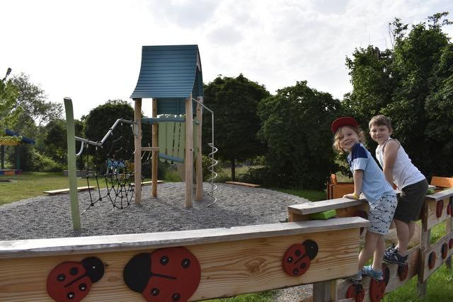 Spielplatz Akazienstrae (Warmbach)