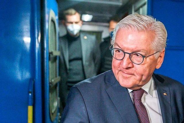 Bundespräsident Steinmeier überraschend in der Ukraine eingetroffen