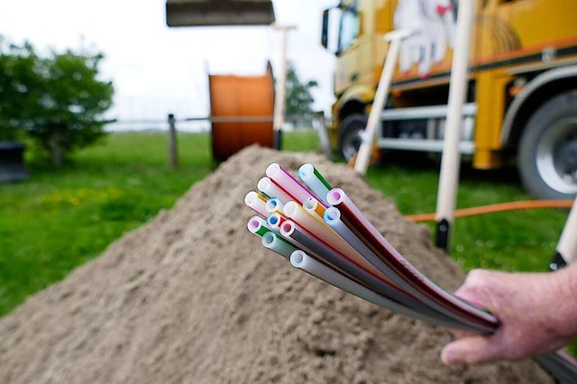 Die Leerrohre fr den Glasfaserausbau ... Gebieten  nur schwer leisten knnen.   | Foto: Frank Schoch