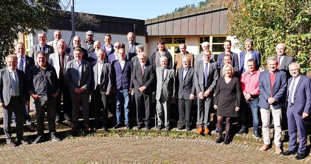 Die Jubilare standen bei der Feier des...ARaymond in Schopfheim im Mittelpunkt.  | Foto: Hans-Jrgen Hege