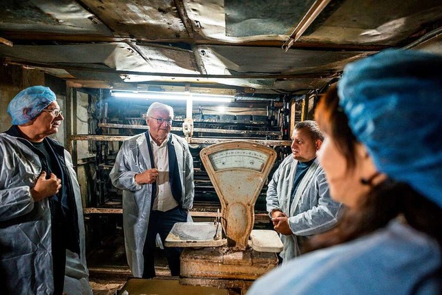 Zu Besuch in  Korjukiwka war jetzt Bun... der ukrainischen Stadt mit Waldkirch.  | Foto: Michael Kappeler (dpa)