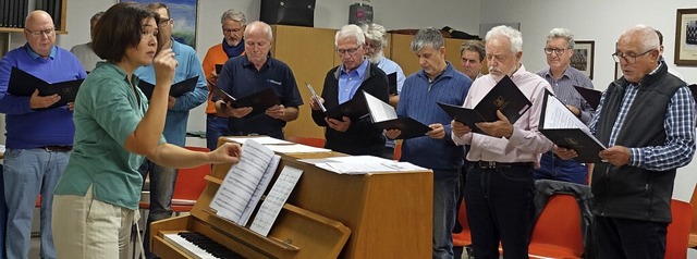 Der Mnnerchor Maulburg bereitet unter...ena Freydkina sein Matineekonzert vor.  | Foto: Roswitha Frey