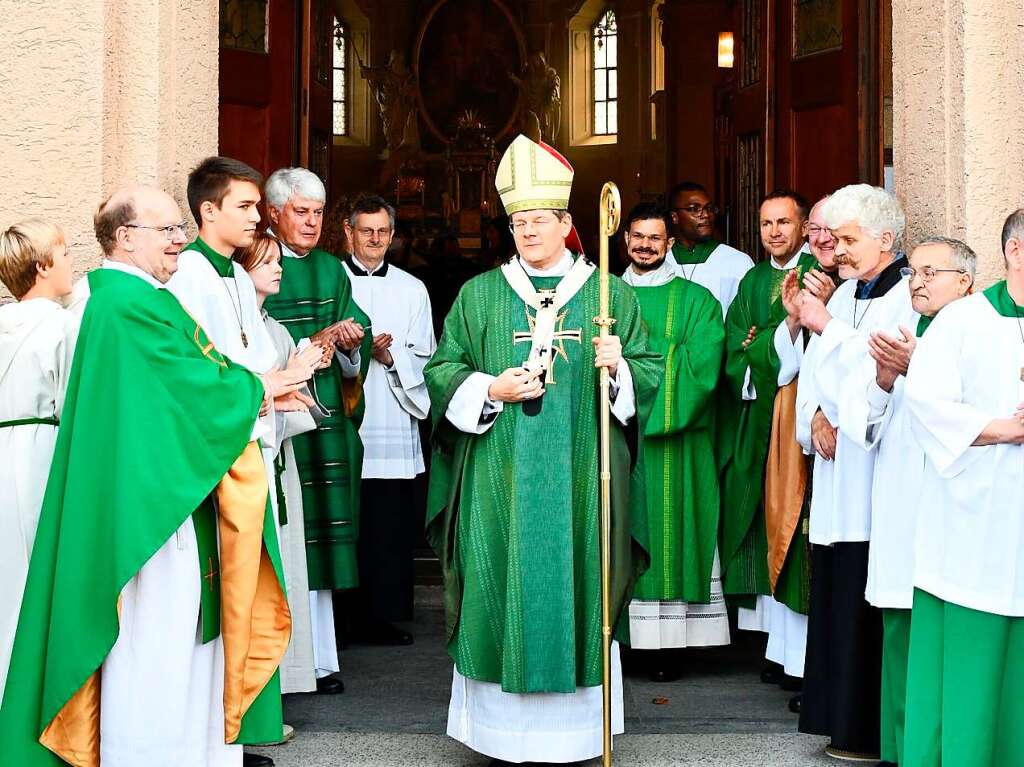 Erzbischof Stephan Burger beim Festgottesdienst in der St.Josefskirche.