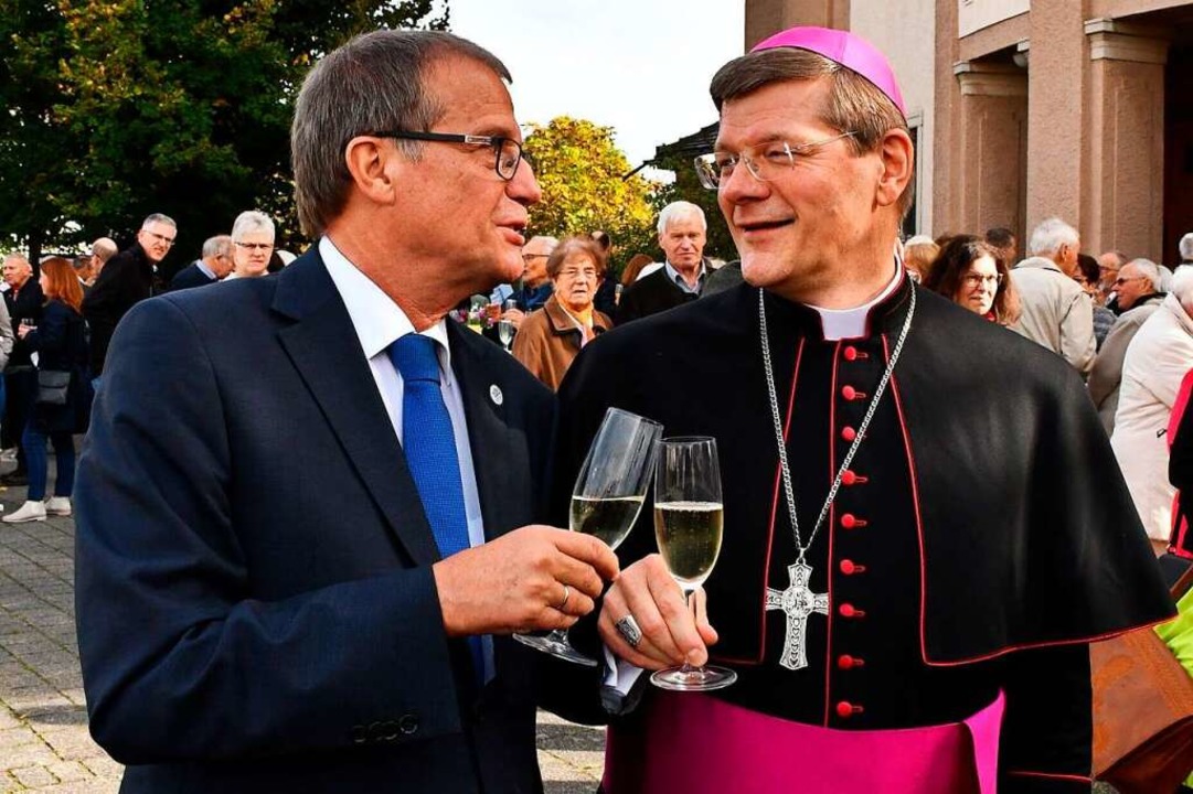 Hoher geistlicher Besuch in Rheinfelde...mit Oberbrgermeister Klaus Eberhardt.  | Foto: Heinz und Monika Vollmar