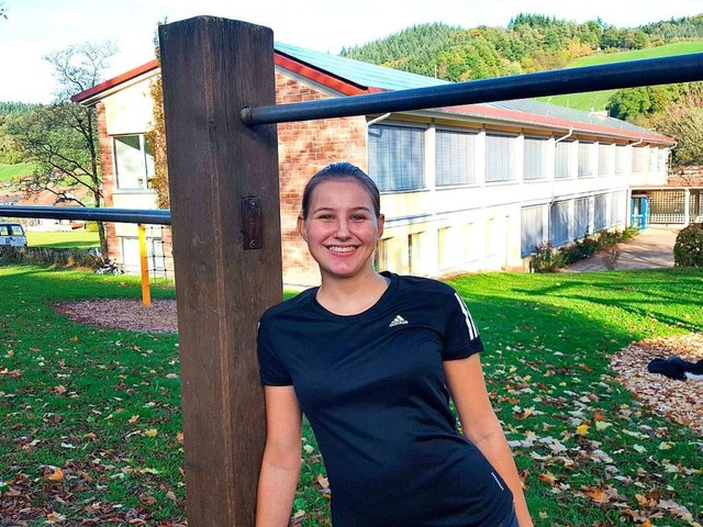 Julia Laag hat als Kind viel Zeit an d...ngerten auf dem Spielplatz verbracht.  | Foto: Beate Zehnle-Lehmann