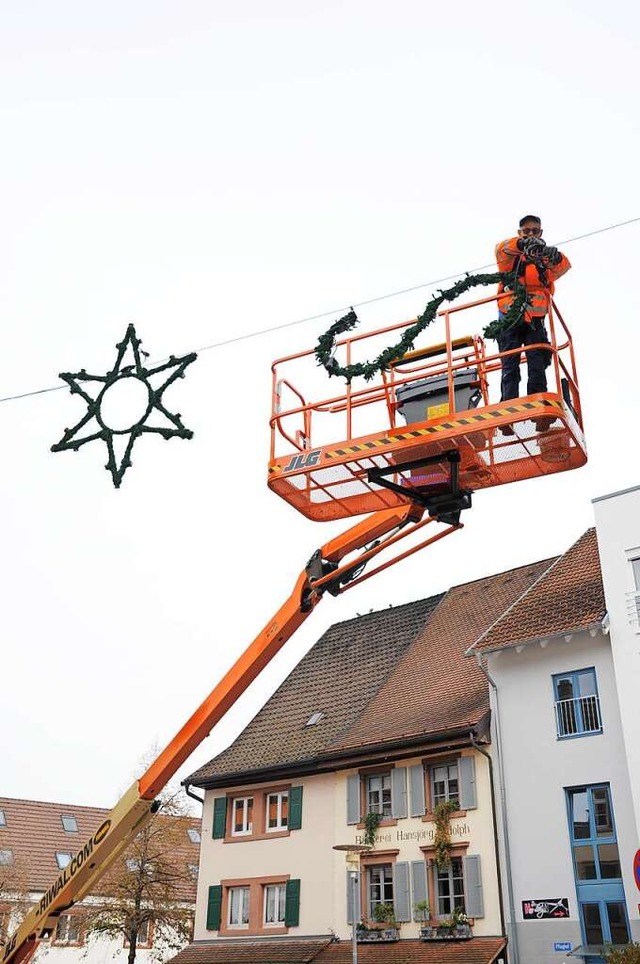 Dieses Jahr muss niemand Weihnachtsbeleuchtungen in Schopfheim aufhngen.   | Foto: Nicolai Kapitz