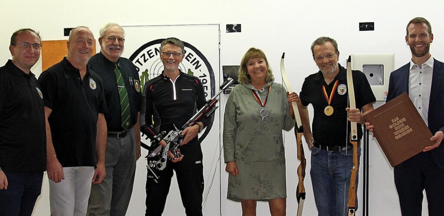 <BZ-FotoAnlauf>Schtzenverein Ihringen...ermeister Benedikt Eckerle (von links)  | Foto: Schtzenverein Ihringen