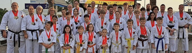 <BZ-FotoAnlauf>Karate Dojo Tunsel:</BZ...ropameisterschaft mit vielen Medaillen  | Foto: Fudokan Karate Dojo Tunsel