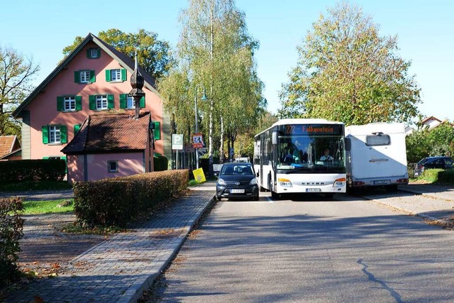 Zu viel Verkehr wlze sich zu schnell durch Burg-Birkenhof, klagen die Anwohner.  | Foto: Anton Schuler