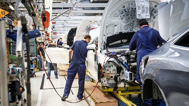 Produktion hautnah: das Mercedes-Benz-Werk Sindelfingen  | Foto: Daimler AG - Global Communicatio