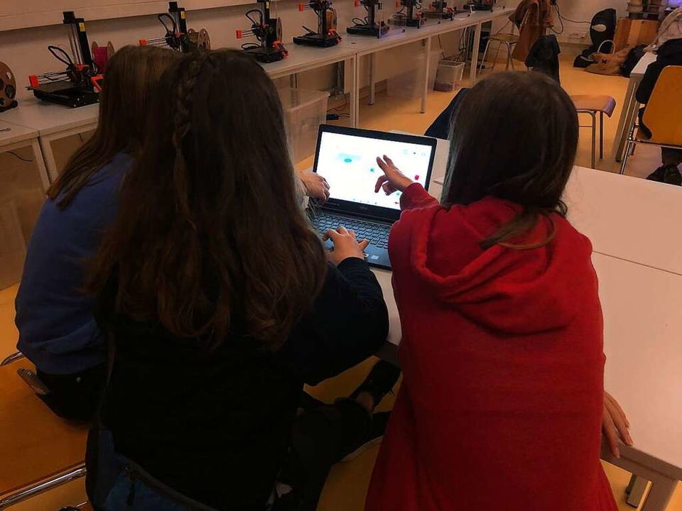 Beim Jugendhilfswerk durften Mdchen Programmieren lernen  | Foto: Melanie Fix