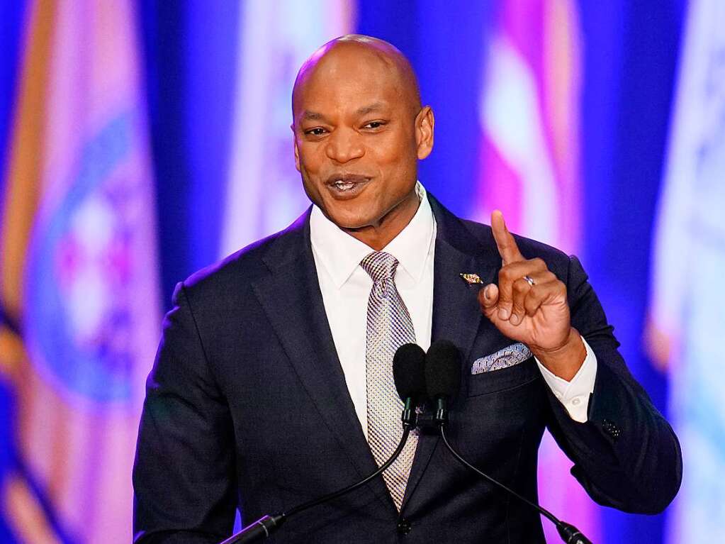 Wes Moore, Demokrat, spricht zu seinen Anhngern, in Baltimore nachdem er zum Sieger des Gouverneurswahlkampfes in Maryland erklrt wurde.