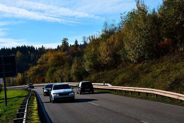 Die SPD will ein berholverbot auf der... Autobahnzufahrt und dem Turbokreisel.  | Foto: Heinz und Monika Vollmar