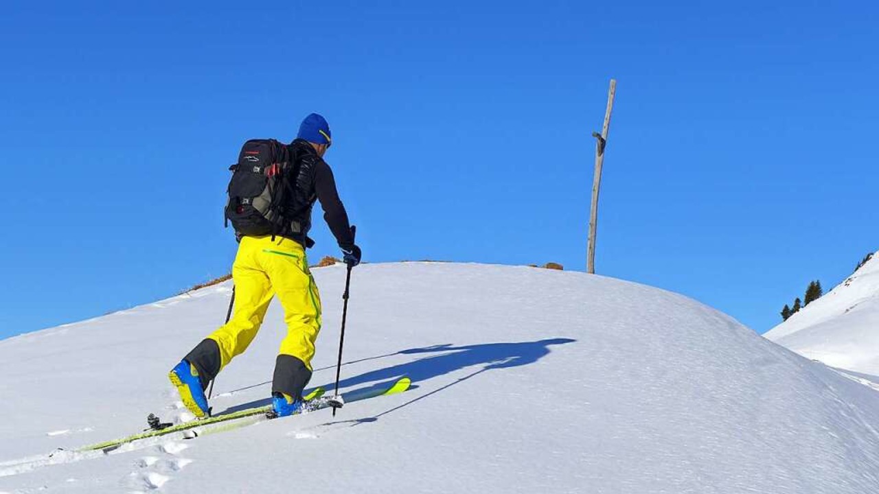 Felle unter den Skiern: auf dem Weg zum   Hählekopf  | Foto: Stefan Zahler