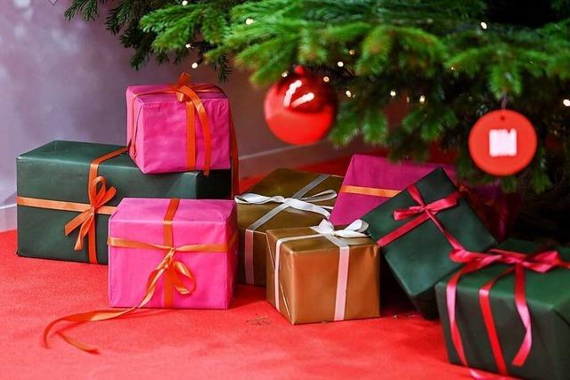 Weihnachten als Fest der Geschenke oder doch lieber besinnliches Sparen?