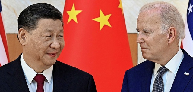 Begegnung auf Bali: Xi und Biden trafe...els auf der indonesischen Ferieninsel.  | Foto: SAUL LOEB (AFP)