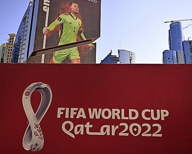 Werbung fr die WM in Doha (Katar)  | Foto: Federico Gambarini (dpa)