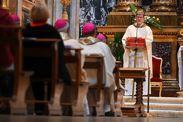 Italien, Rom: Der Erzbischof von Kln,...gt in der Kirche Santa Maria Maggiore.  | Foto: Johannes Neudecker (dpa)