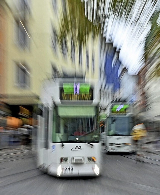 In Ballungsrumen  soll bis 2026 der Viertelstundentakt gelten.  | Foto: Michael Bamberger