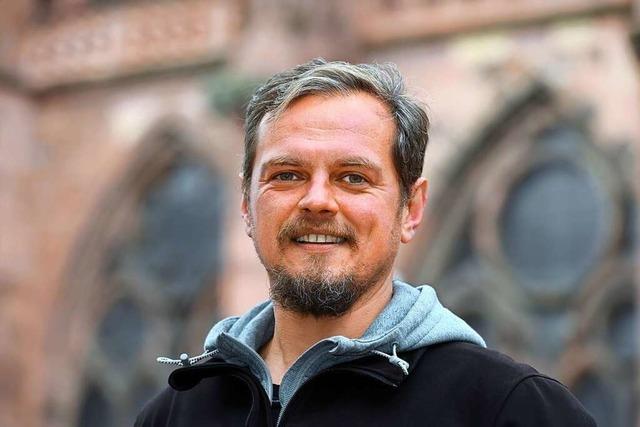Der Freiburger Ireneus Frost steht seit 14 Jahren mit seinen Marmeladen auf dem Münsterplatz