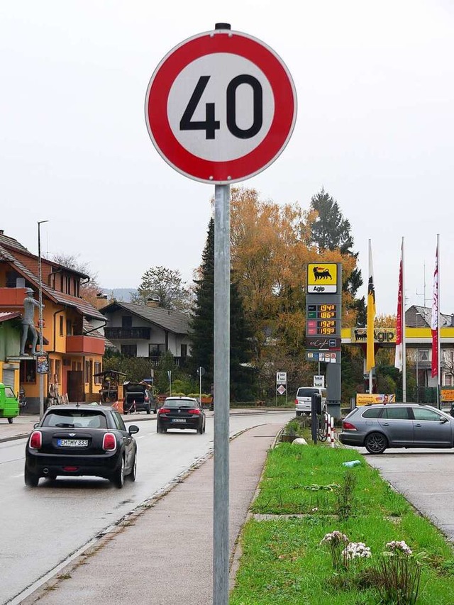 Tempo-40-Schild in Elzach  | Foto: Kurt Meier