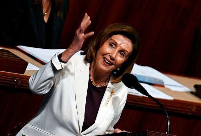 Nancy Pelosi: &#8222;Jetzt mssen wir khn in die Zukunft gehen&#8220;  | Foto: OLIVIER DOULIERY (AFP)