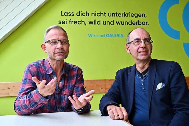 Guido Lehmann (links) und Johannes Kem...sitzende bei Galeria Karstadt Kaufhof.  | Foto: Thomas Kunz