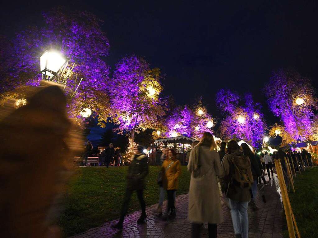 Vorweihnachtlicher Lichterglanz in der Freiburger City