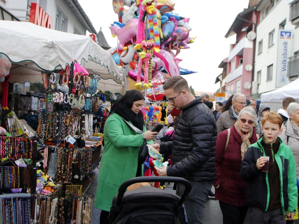 Der Katherinmarkt lockte die Menschen mit einem bunten Angebot