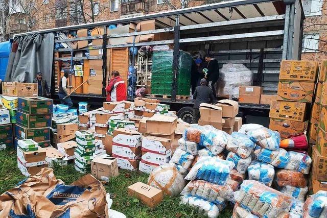 Das S’Einlädele und die Evangelische Stadtmission Freiburg sammeln Päckchen für die Ukraine