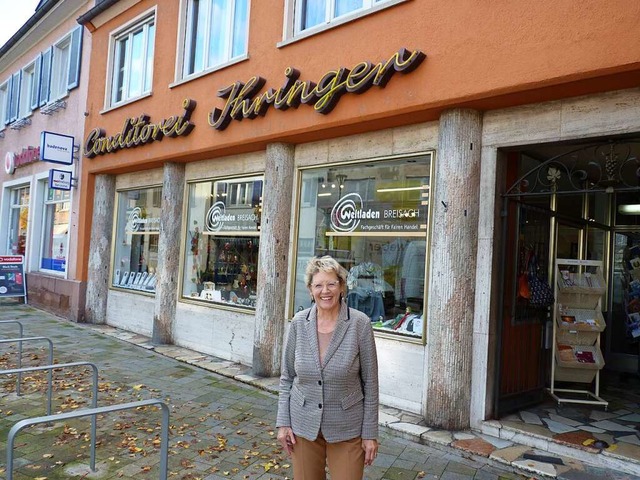 Monika Oldiges gehrt zu den ehrenamtlichen Krften im Breisacher Weltladen.  | Foto: Sattelberger