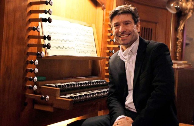 Timo Handschuh kennt die Orgel in der ...als Jugendlicher hat er dort gespielt.  | Foto: Heidi Fel