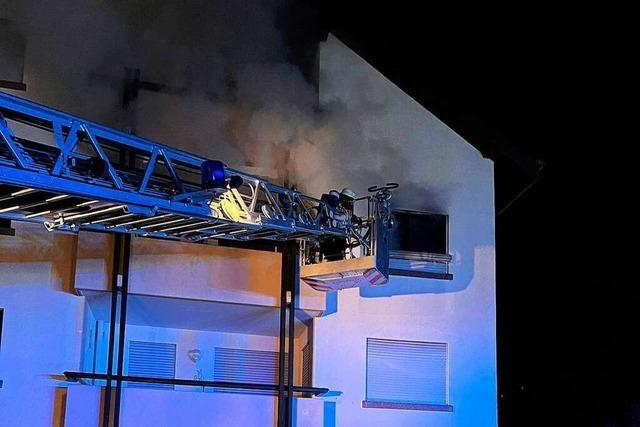 Polizei schätzt Brandschaden nach Wohnungsbrand in Bad Bellingen zunächst auf 250.000 Euro