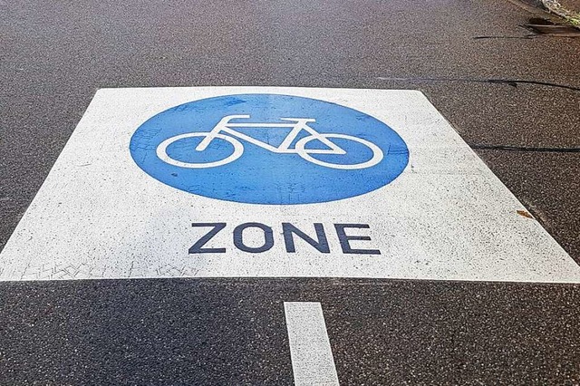 In Emmendingen gibt es schon Fahrradzonen, in Waldkirch bald auch.  | Foto: Gabriele Zahn