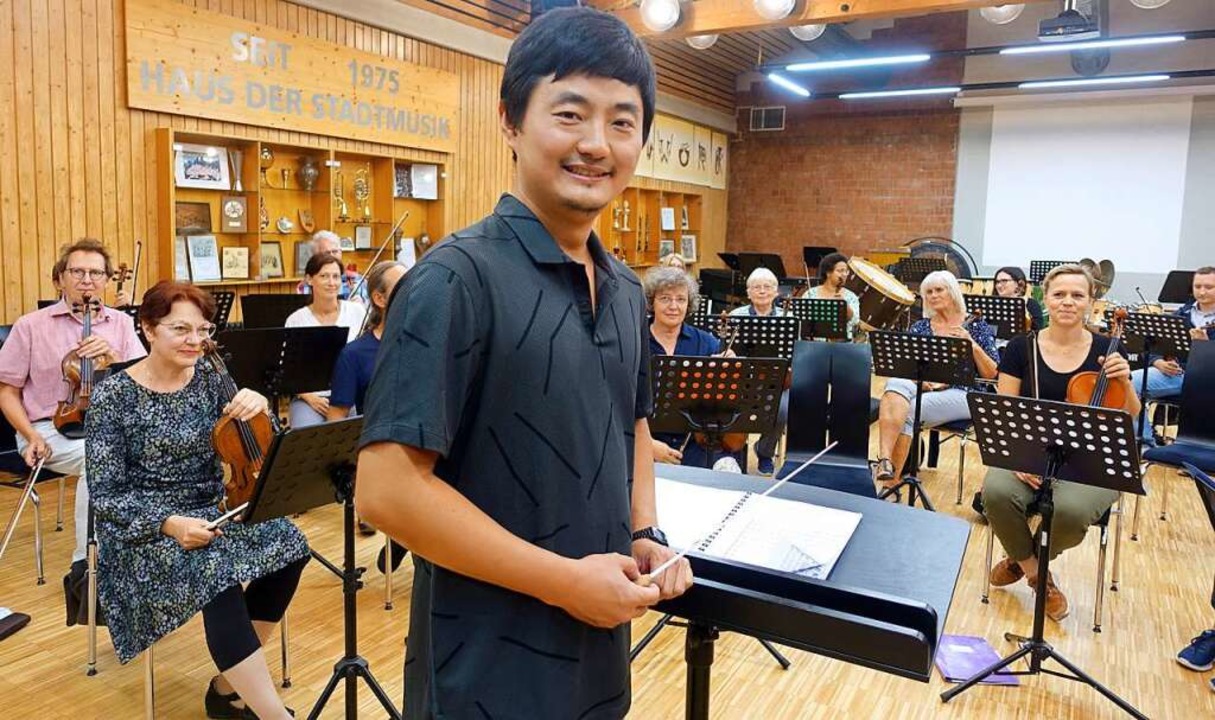 Siping Wang ist seit Juli Dirigent des Oberrheinischen Sinfonieorchesters.  | Foto: Roswitha Frey