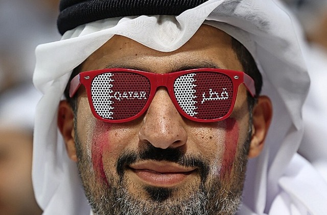 Ein katarischer WM-Fan  | Foto: Tom Weller (dpa)