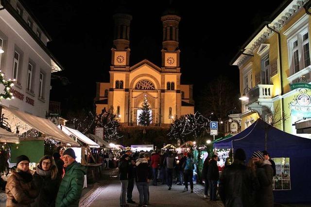 Am Samstag lädt der Weihnachtsmarkt in die Todtnauer Innenstadt