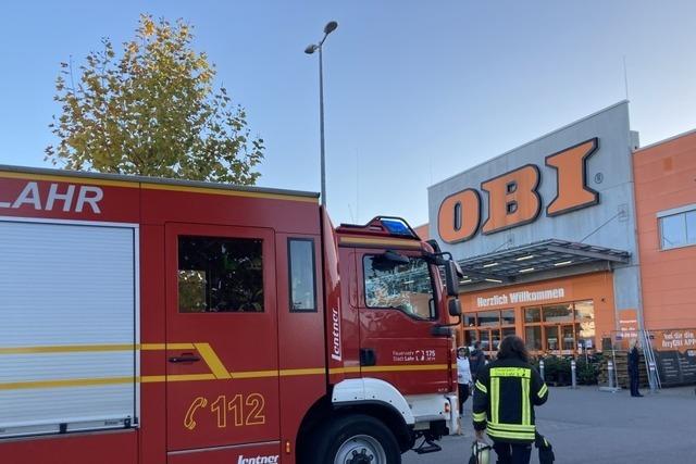 Obi-Baumarkt Lahr evakuiert: Feuerwehr nach Fehlalarm dreimal im Einsatz