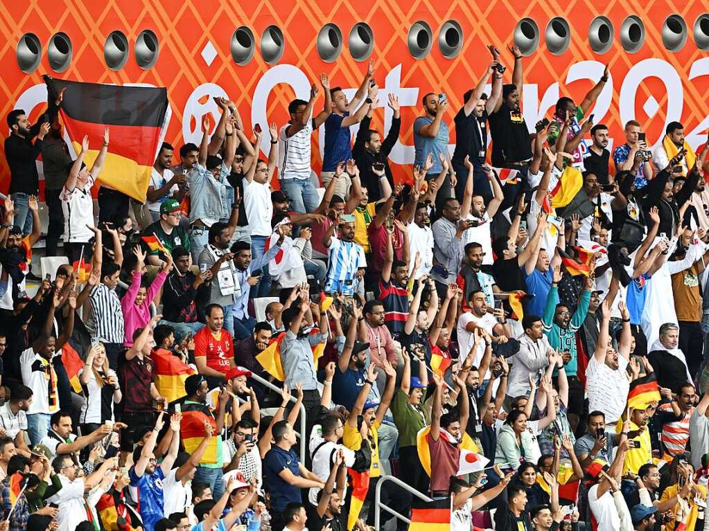 Deutsche Fans im Stadion.