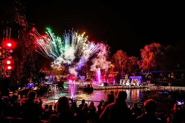 Fotos: Der Europa-Park in Rust startet die Wintersaison mit Lichterglanz