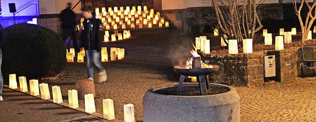 Eine besondere Stimmung herrscht beim jhrlichen Schnauer Lichterfest.  | Foto: Edgar Steinfelder